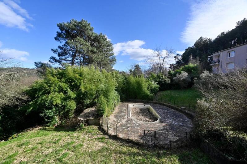 Maison en pierre - 154 m² - 6 pièces