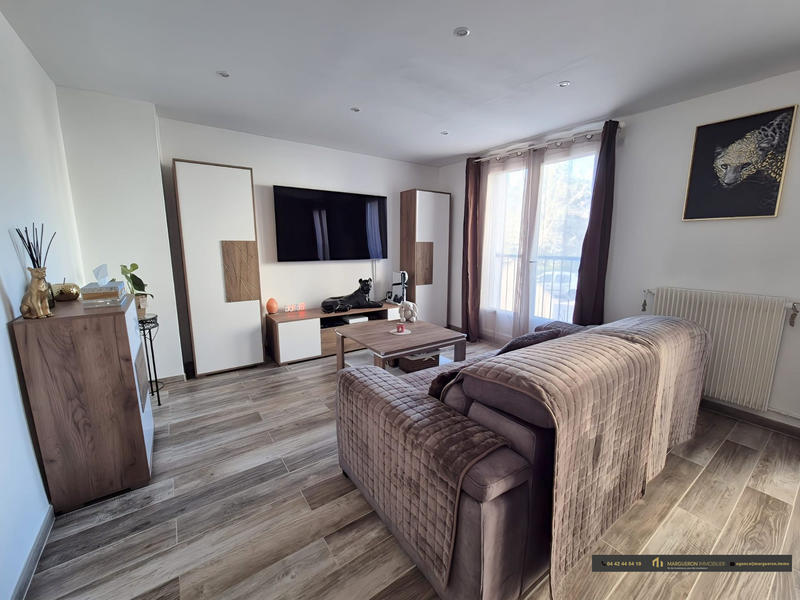 Appartement - 72 m² - 4 pièces