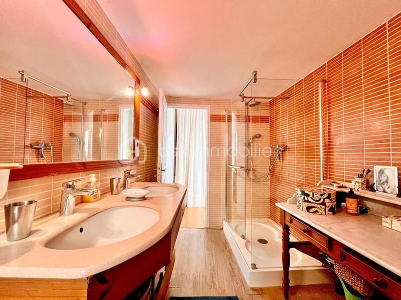 Maison en pierre - 100 m² - 3 pièces