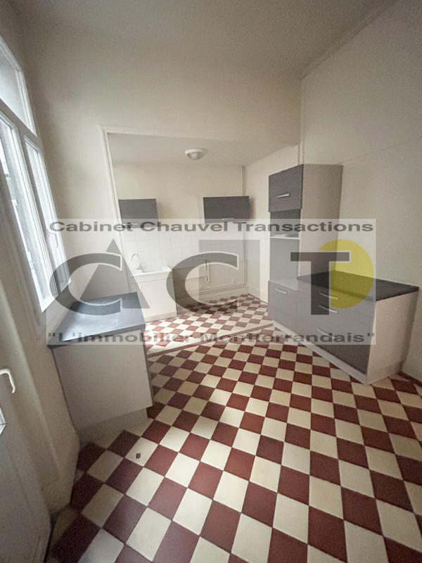 Appartement - 177 m² - 7 pièces