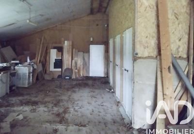 Maison - 360 m² - 1 pièce