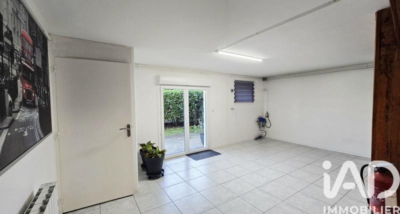 Maison - 189 m² - 5 pièces