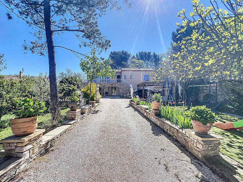 Maison - 160 m² - 7 pièces