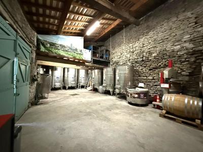 Propriété - 270 m² - 7 pièces