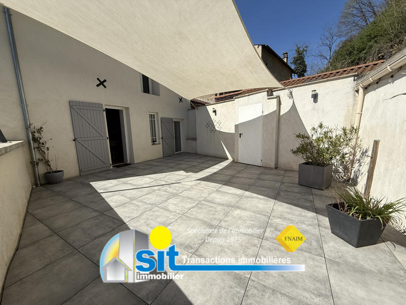 Maison - 122 m² - 6 pièces