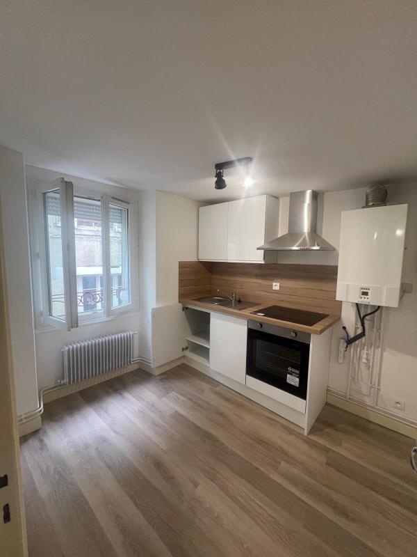 Appartement ancien - 26 m² - 1 pièce