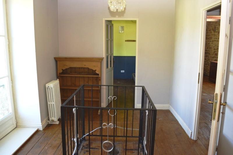 Maison - 202 m² - 9 pièces