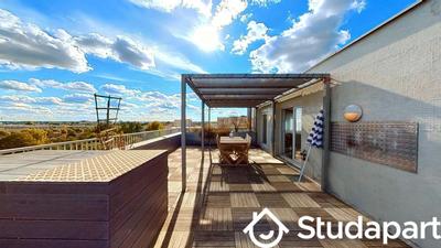 Chambre - 10 m² - 1 pièce