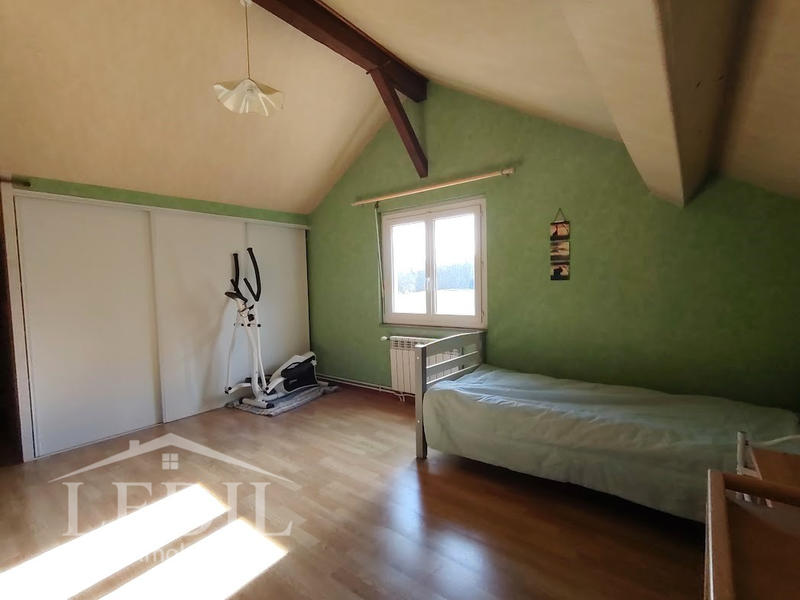 Maison - 183 m² - 5 pièces