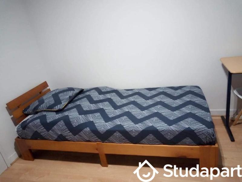 Chambre - 10 m² - 1 pièce