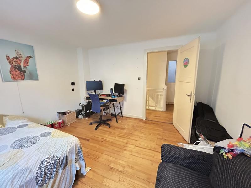 Maison - 141 m² - 6 pièces