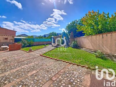 Maison - 250 m² - 10 pièces