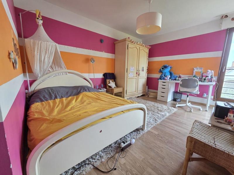 Pavillon - 199 m² - 8 pièces