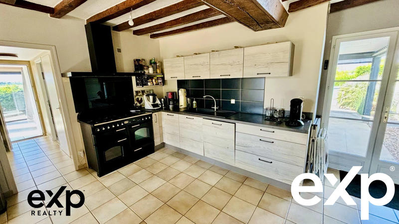 Maison traditionnelle - 130 m² - 5 pièces