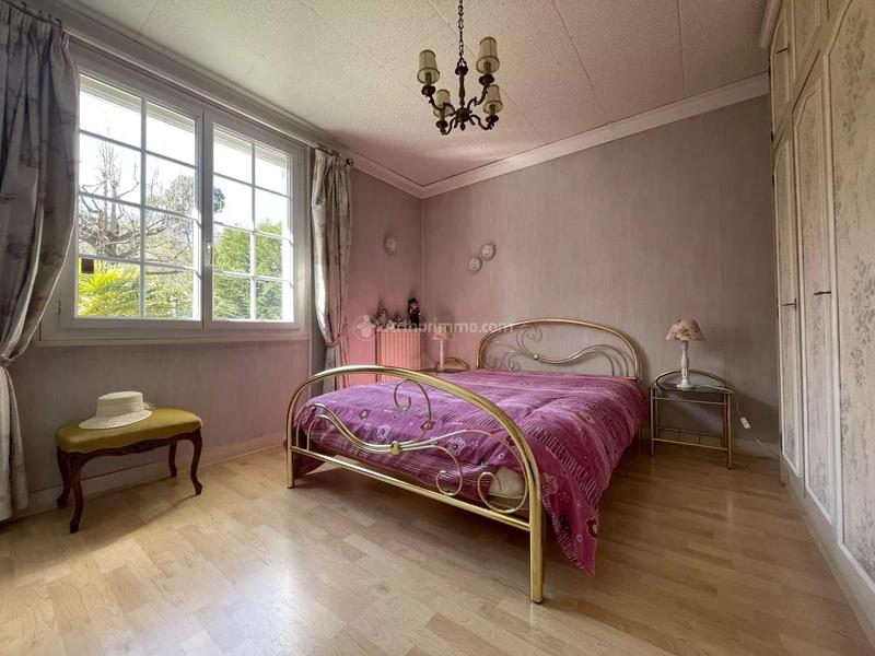 Maison - 139 m² - 7 pièces