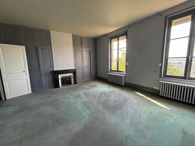 Appartement - 125 m² - 4 pièces