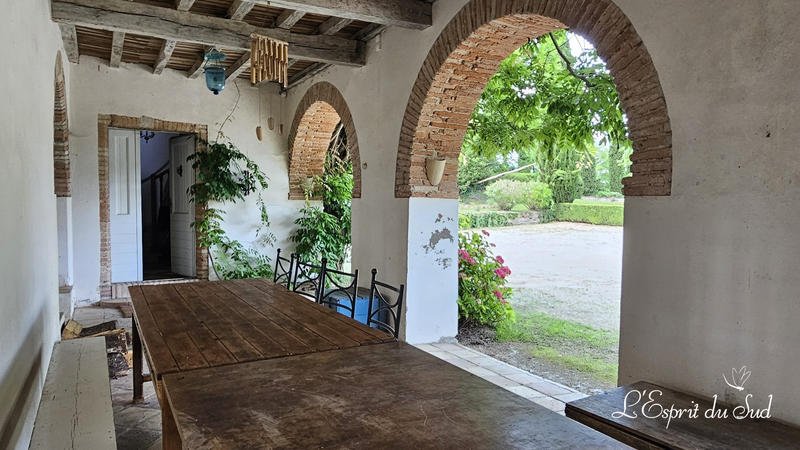 Bastide - 301 m² - 9 pièces