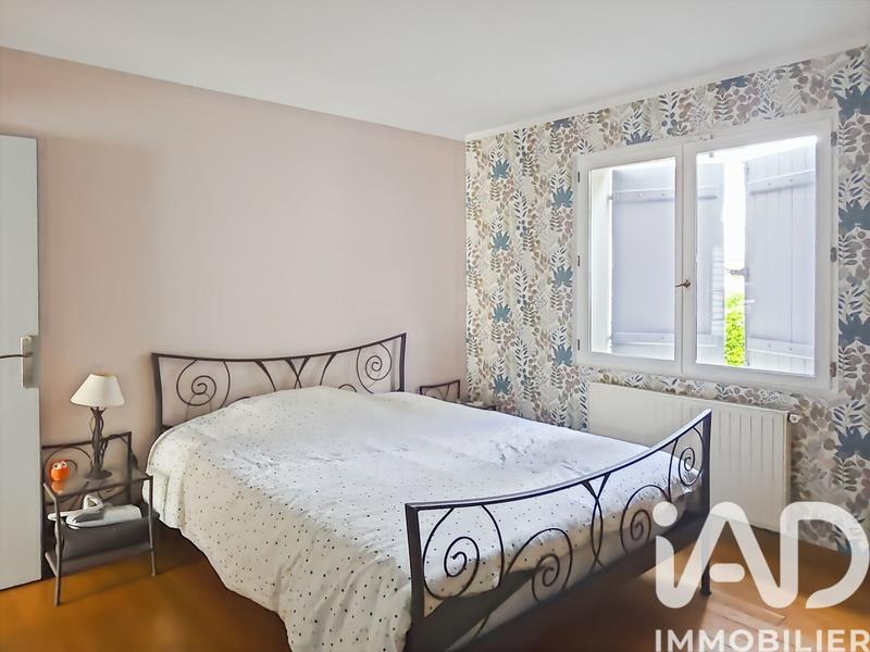 Maison - 184 m² - 8 pièces