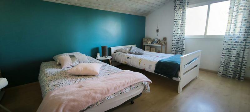 Maison - 183 m² - 6 pièces