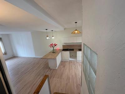 Appartement - 91 m² - 5 pièces