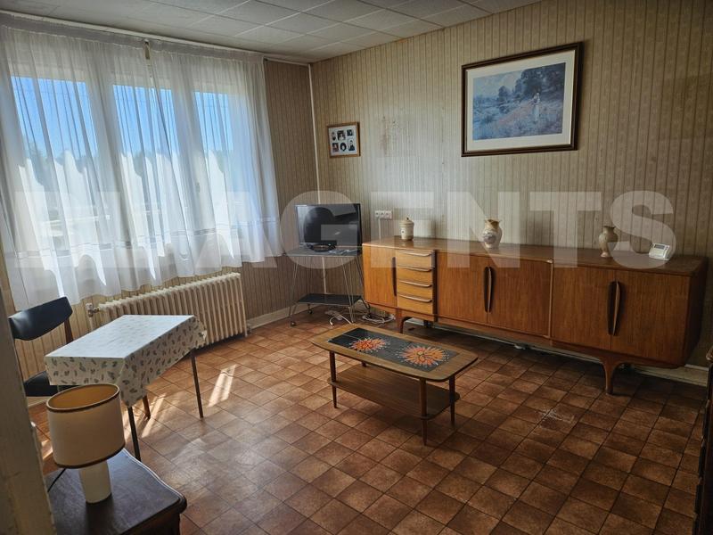 Maison traditionnelle - 75 m² - 4 pièces