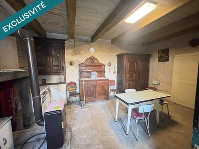 Maison de village - 90 m² - 3 pièces