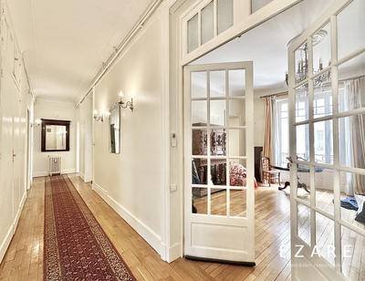 Appartement - 138 m² - 5 pièces