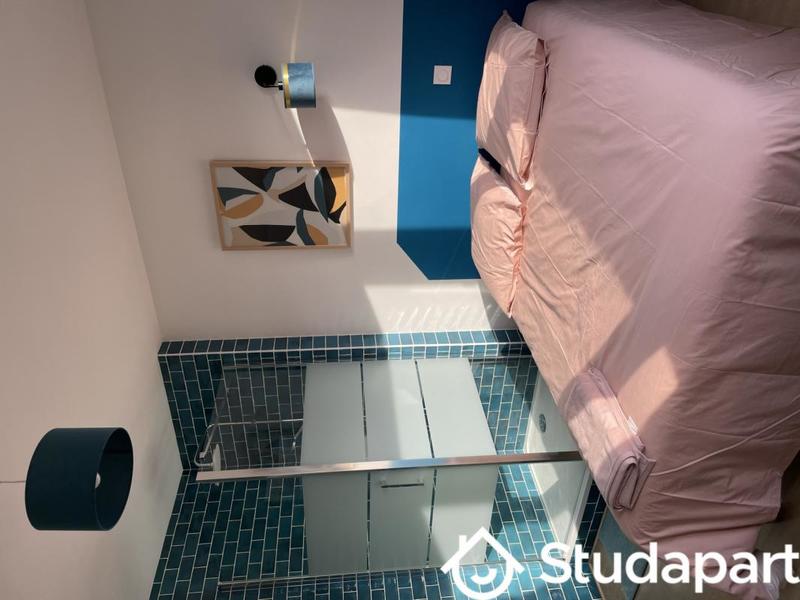 Chambre - 15 m² - 1 pièce