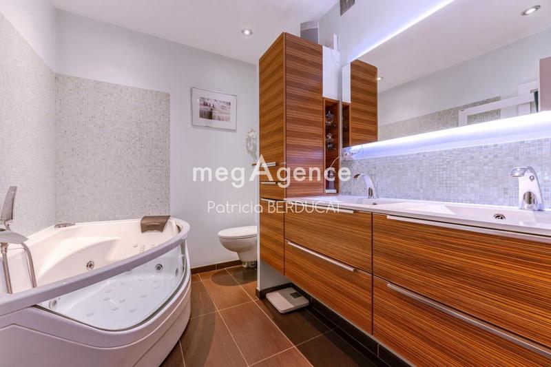 Appartement - 103 m² - 4 pièces