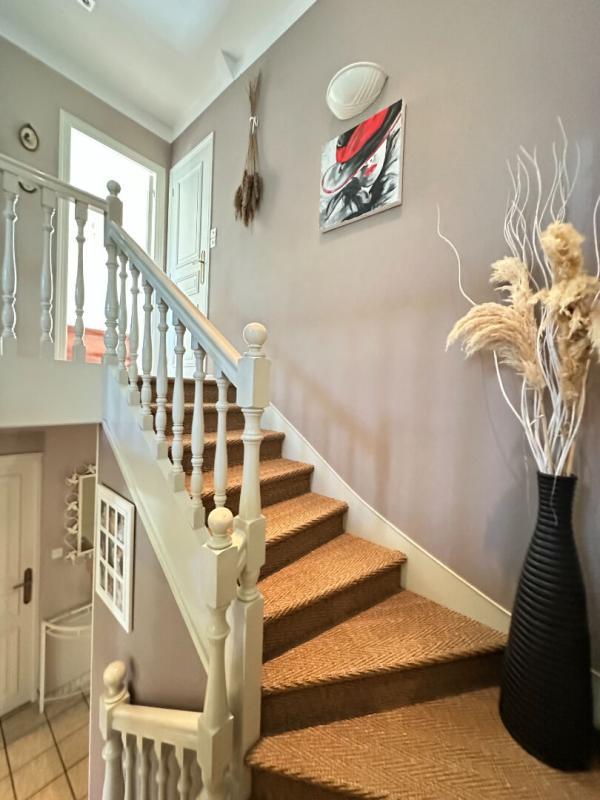 Maison - 174 m² - 7 pièces