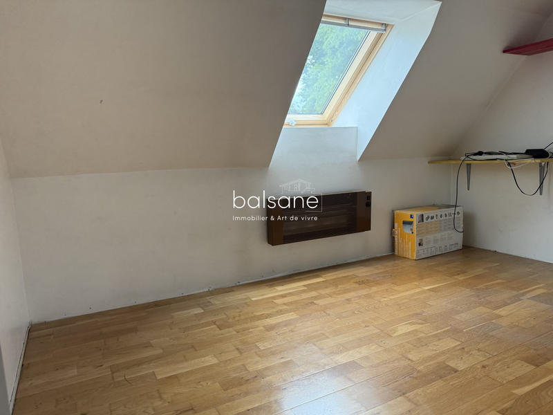 Maison - 127 m² - 7 pièces