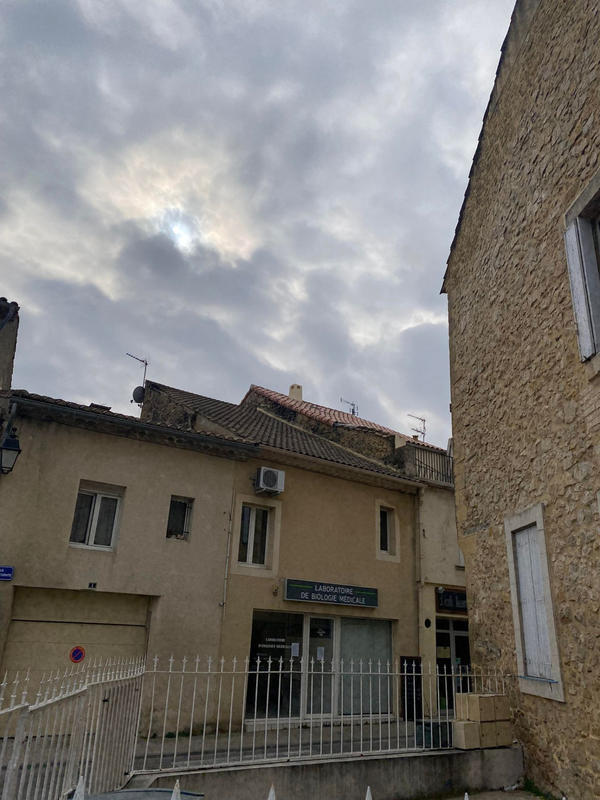 Local commercial - 150 m² - 3 pièces