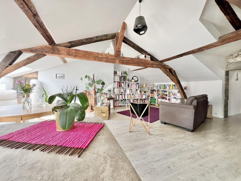 Appartement - 105 m² - 5 pièces