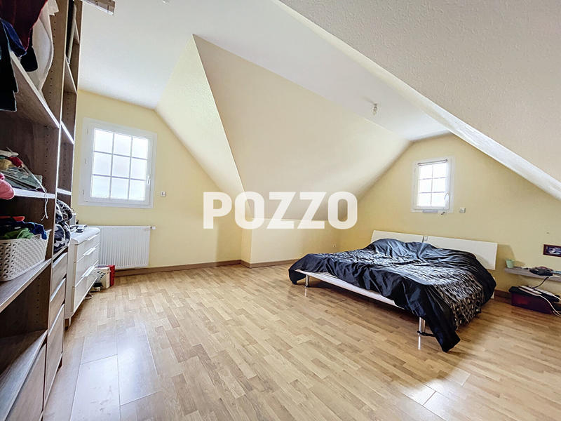 Maison - 149 m² - 6 pièces