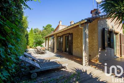 Maison - 166 m² - 6 pièces