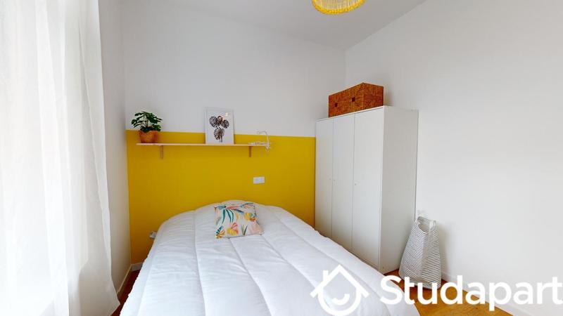 Chambre - 9 m² - 1 pièce