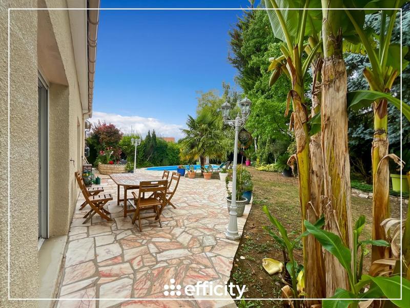 Maison - 175 m² - 7 pièces