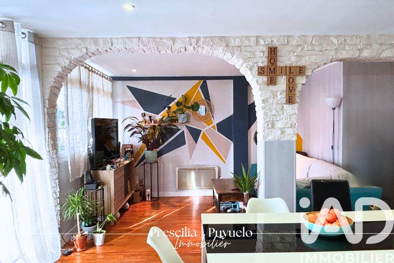 Appartement - 81 m² - 4 pièces