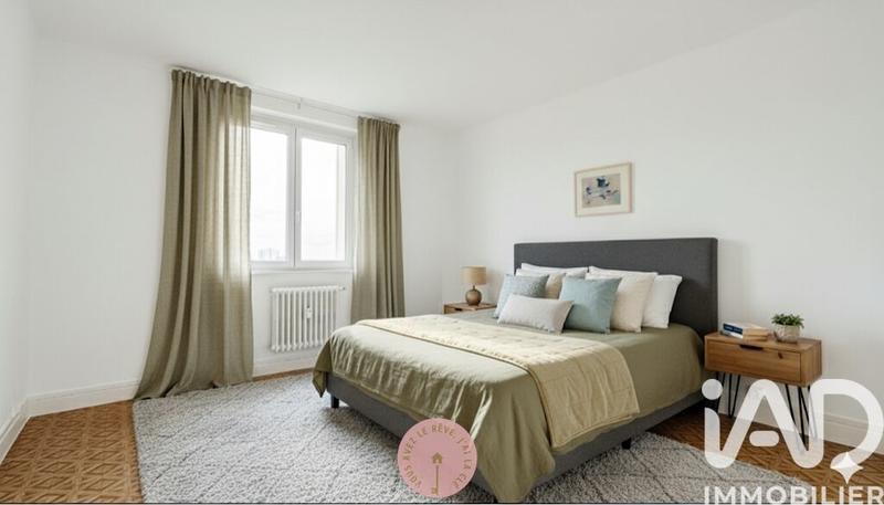 Appartement - 70 m² - 4 pièces