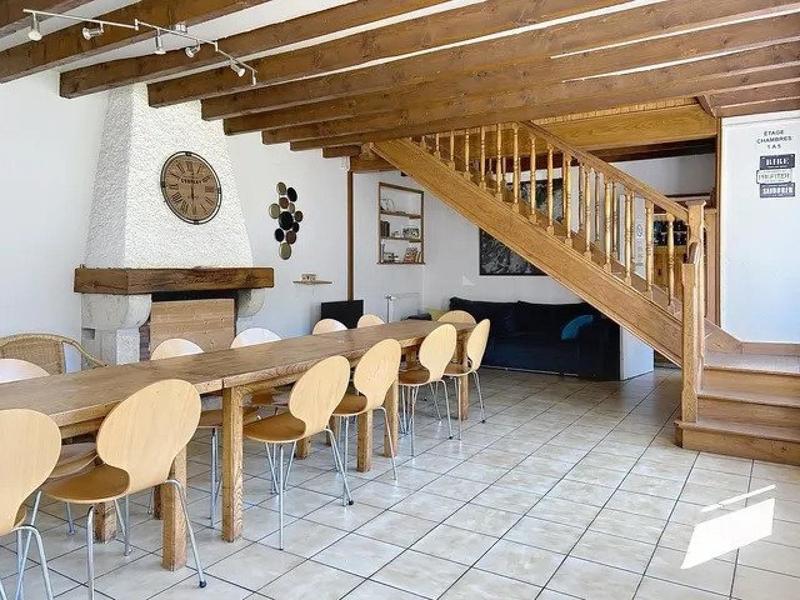 Châlet - 177 m² - 8 pièces