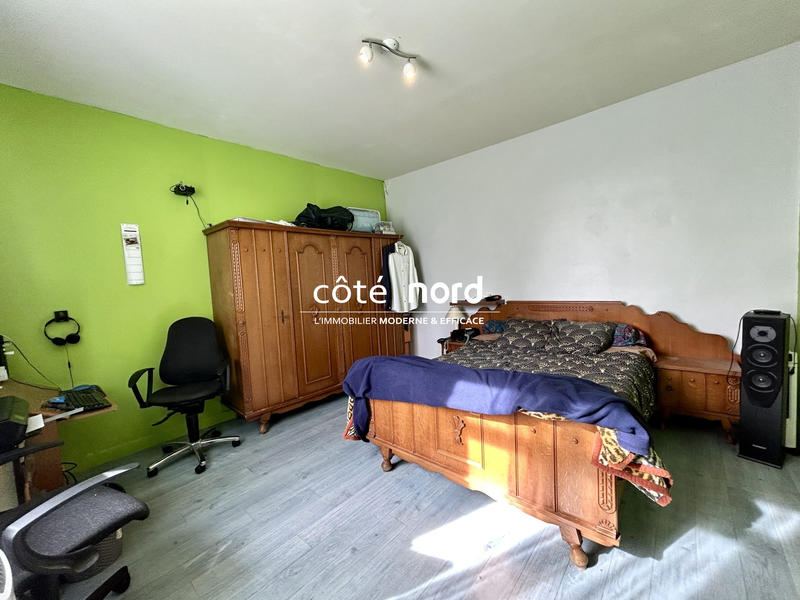 Maison - 200 m² - 9 pièces