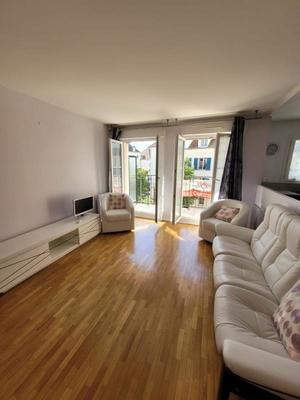 Appartement - 81 m² - 4 pièces