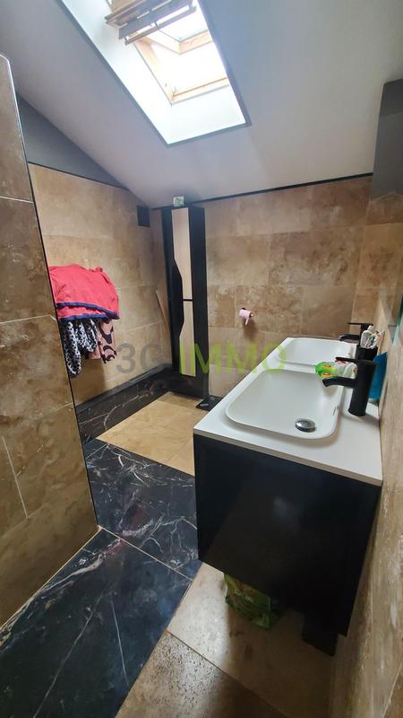 Maison - 80 m² - 4 pièces