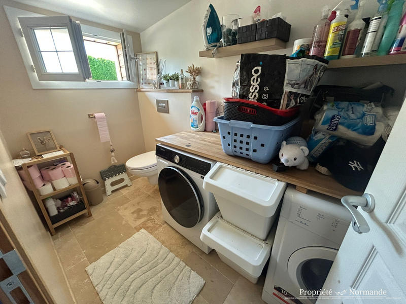 Maison - 215 m² - 8 pièces