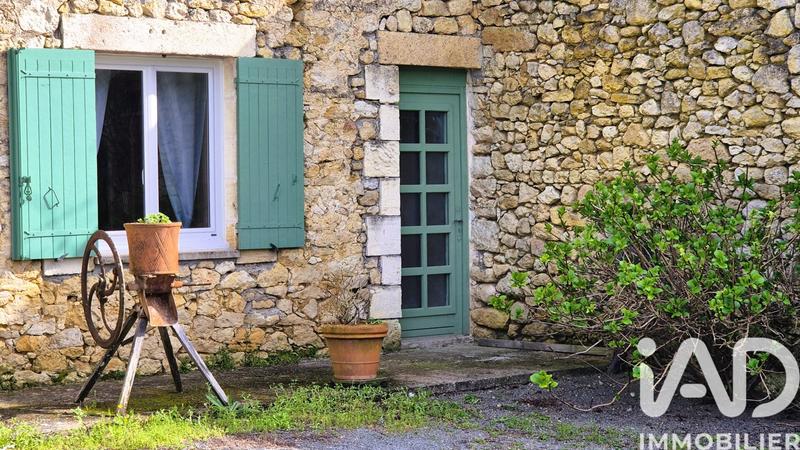 Maison - 282 m² - 8 pièces