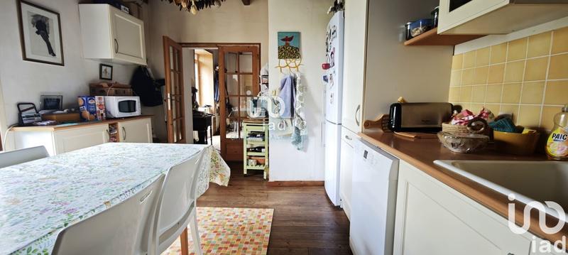 Maison - 228 m² - 7 pièces