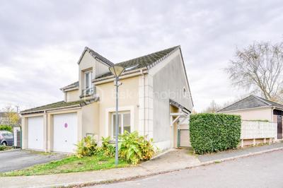 Maison - 81 m² - 4 pièces