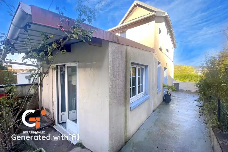 Maison - 77 m² - 4 pièces