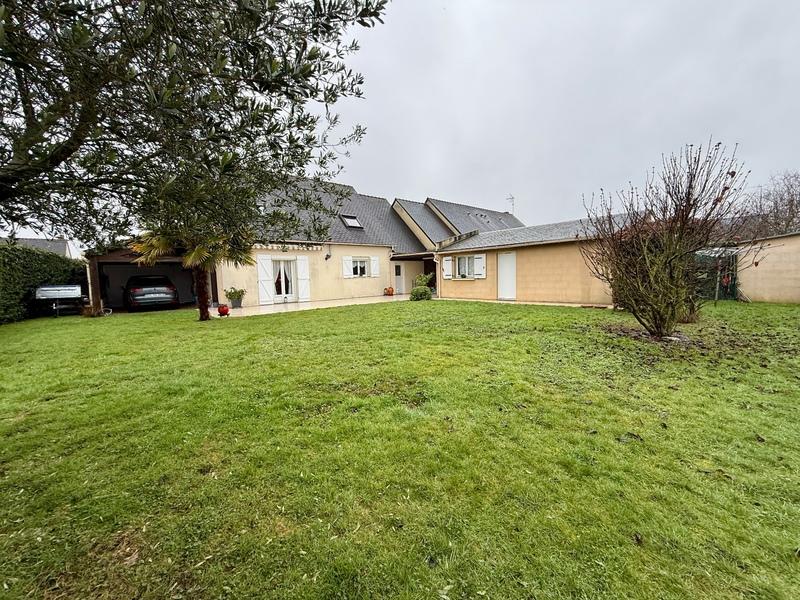 Maison - 127 m² - 7 pièces