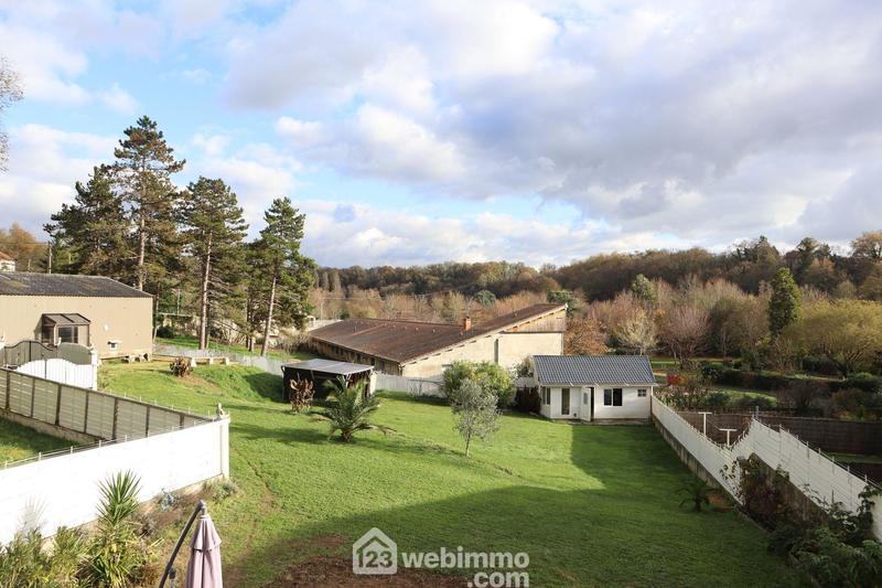 Maison de ville - 112 m² - 5 pièces